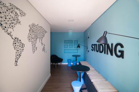 Apartamento para alugar com 37m², 2 quartos e sem vaga Apartamento para alugar com 37m², 2 quartos e sem vagaÀrea comum - Sala de Estudos