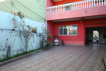 Garagem de casa à venda com 5 quartos, 600m² em Cidade Líder, São Paulo