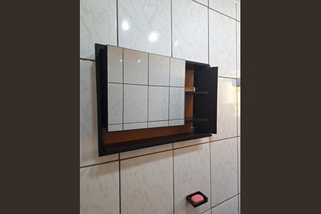 Casa para alugar com 150m², 3 quartos e 1 vaga Casa para alugar com 150m², 3 quartos e 1 vagaBanheiro