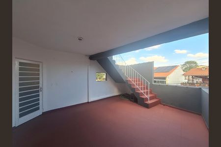 Casa para alugar com 150m², 3 quartos e 1 vaga Casa para alugar com 150m², 3 quartos e 1 vagaQuintal