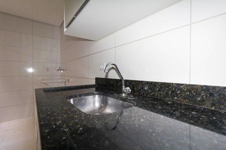 Apartamento para alugar com 40m², 2 quartos e 1 vaga Apartamento para alugar com 40m², 2 quartos e 1 vagaCozinha e Área de Serviço