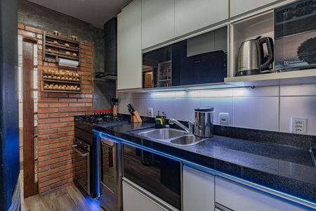 Cozinha de apartamento à venda com 3 quartos, 110m² em Vila Brasilio Machado, São Paulo