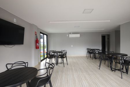 Sala de apartamento para alugar com 1 quarto, 49m² em Taquara, Rio de Janeiro