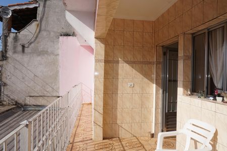 Varanda de casa para alugar com 2 quartos, 300m² em Jardim São Bento Novo, Embu das Artes