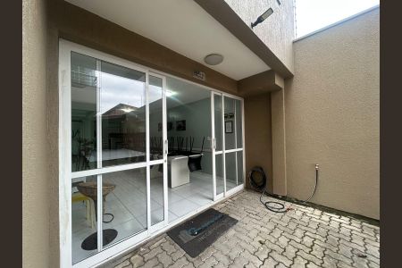Apartamento para alugar com 54m², 2 quartos e 2 vagas Apartamento para alugar com 54m², 2 quartos e 2 vagasÁrea comum - Salão de festas