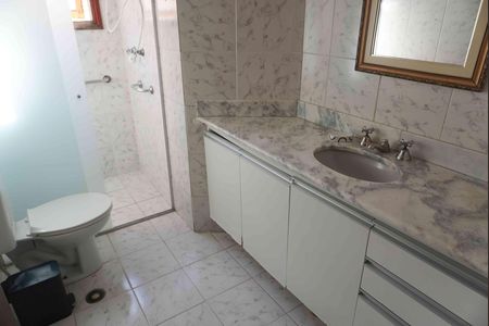 Banheiro de casa de condomínio para alugar com 2 quartos, 360m² em Residencial Quatro (alphaville), Santana de Parnaíba