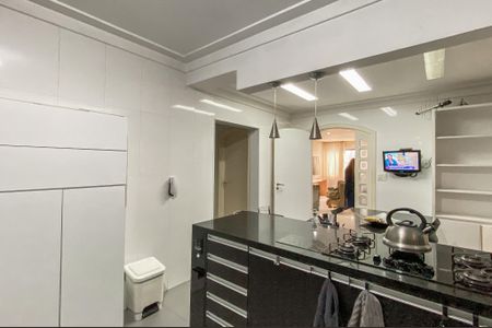 Cozinha de casa à venda com 3 quartos, 249m² em Vila Pierina, São Paulo