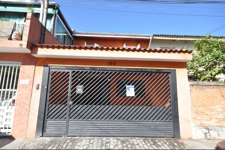 Fachada de casa para alugar com 3 quartos, 160m² em Vila Nelson, São Paulo