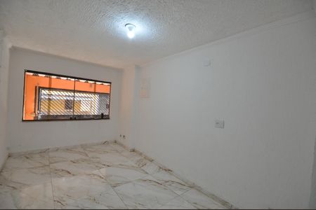 Sala de casa para alugar com 3 quartos, 160m² em Vila Nelson, São Paulo