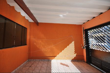Garagem de casa para alugar com 3 quartos, 160m² em Vila Nelson, São Paulo