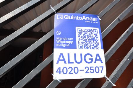 Placa de casa para alugar com 3 quartos, 160m² em Vila Nelson, São Paulo