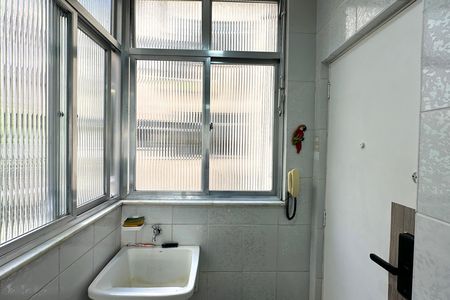 Apartamento para alugar com 100m², 2 quartos e sem vaga