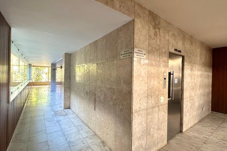 Apartamento para alugar com 100m², 2 quartos e sem vaga