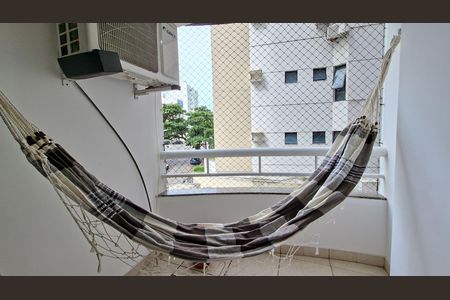 Sala - varanda de apartamento para alugar com 1 quarto, 42m² em Itaigara, Salvador