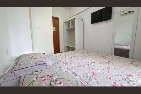 Quarto de apartamento para alugar com 1 quarto, 42m² em Itaigara, Salvador