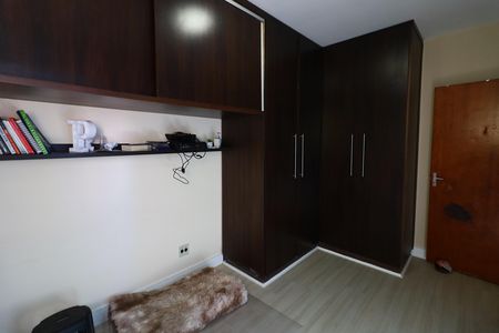Quarto 2 de apartamento para alugar com 2 quartos, 63m² em Jaguaribe, Osasco