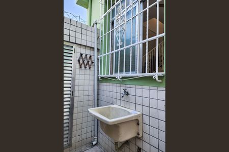 Área de Serviço  de casa para alugar com 2 quartos, 175m² em Vila Isabel, Rio de Janeiro