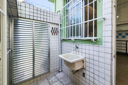 Casa para alugar com 175m², 2 quartos e 1 vaga Casa para alugar com 175m², 2 quartos e 1 vagaÁrea de Serviço