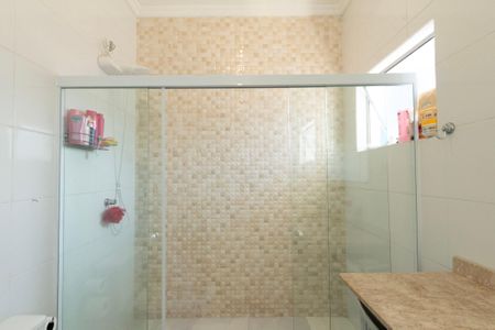 Casa para alugar com 210m², 3 quartos e 4 vagas Casa para alugar com 210m², 3 quartos e 4 vagasBanheiro Suíte