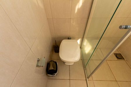 Casa para alugar com 210m², 3 quartos e 4 vagas Casa para alugar com 210m², 3 quartos e 4 vagasBanheiro Social