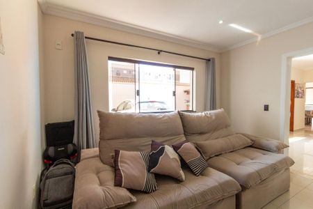 Casa para alugar com 210m², 3 quartos e 4 vagas Casa para alugar com 210m², 3 quartos e 4 vagasSala Tv