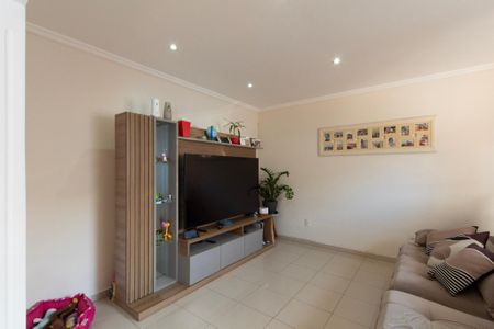 Casa para alugar com 210m², 3 quartos e 4 vagas Casa para alugar com 210m², 3 quartos e 4 vagasSala Tv