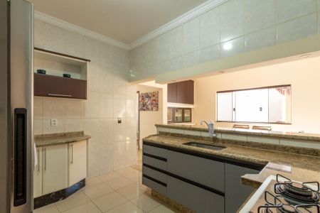 Casa para alugar com 210m², 3 quartos e 4 vagas Casa para alugar com 210m², 3 quartos e 4 vagasCozinha