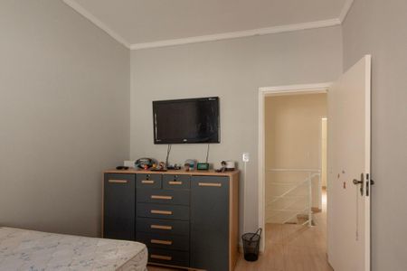 Casa para alugar com 210m², 3 quartos e 4 vagas Casa para alugar com 210m², 3 quartos e 4 vagasQuarto 2