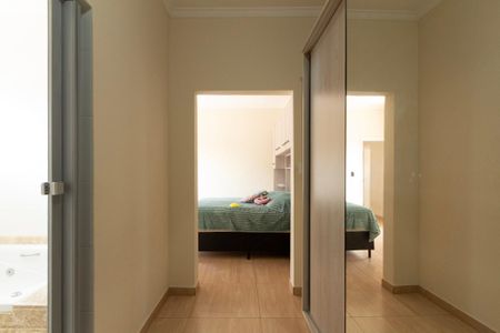Casa para alugar com 210m², 3 quartos e 4 vagas Casa para alugar com 210m², 3 quartos e 4 vagasCloset Suíte