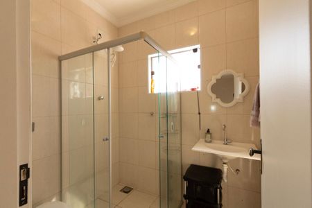 Casa para alugar com 210m², 3 quartos e 4 vagas Casa para alugar com 210m², 3 quartos e 4 vagasBanheiro Social