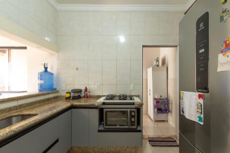Casa para alugar com 210m², 3 quartos e 4 vagas Casa para alugar com 210m², 3 quartos e 4 vagasCozinha