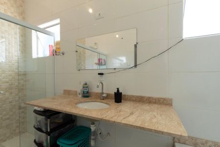 Casa para alugar com 210m², 3 quartos e 4 vagas Casa para alugar com 210m², 3 quartos e 4 vagasBanheiro Suíte