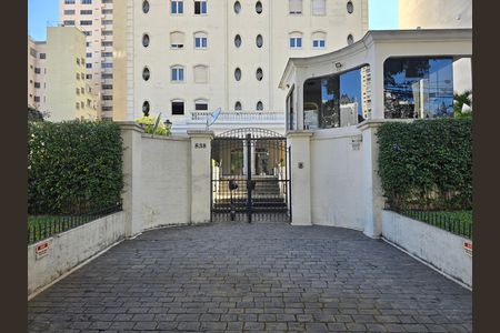 Apartamento à venda com 45m², 1 quarto e 1 vaga Apartamento à venda com 45m², 1 quarto e 1 vagaFachada