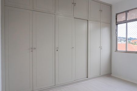 Apartamento para alugar com 60m², 2 quartos e sem vaga