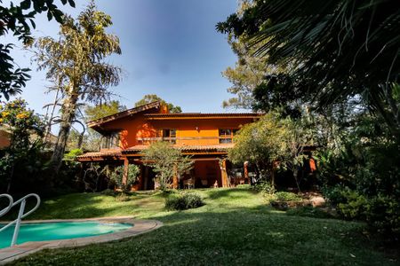 Fachada de casa à venda com 5 quartos, 2000m² em Fazenda Morumbi, São Paulo