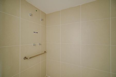 Banheiro de kitnet/studio à venda com 1 quarto, 25m² em Butantã, São Paulo