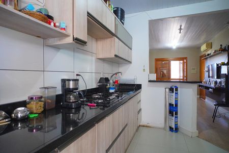 Cozinha  de casa à venda com 3 quartos, 135m² em Hípica, Porto Alegre