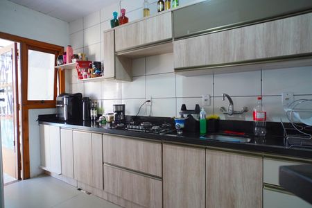 Cozinha  de casa para alugar com 3 quartos, 135m² em Hípica, Porto Alegre