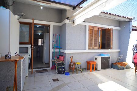 Pátio  de casa para alugar com 3 quartos, 135m² em Hípica, Porto Alegre