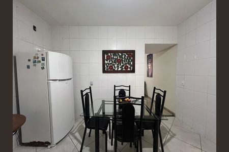 Cozinha de casa à venda com 2 quartos, 90m² em Serrano, Belo Horizonte