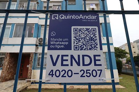 Placa de apartamento à venda com 2 quartos, 58m² em Jardim Dona Leopoldina, Porto Alegre