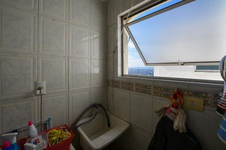 Apartamento para alugar com 50m², 2 quartos e 1 vagaAREA DE SERVIÇO