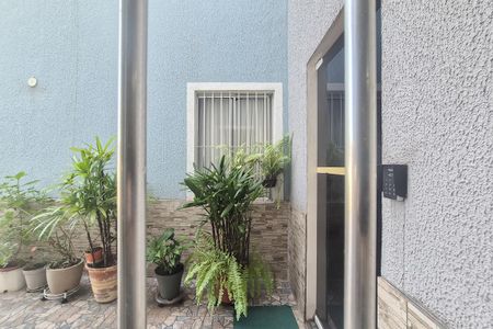 Apartamento à venda com 72m², 2 quartos e 1 vagaSala - vista
