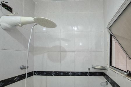 Apartamento à venda com 72m², 2 quartos e 1 vagaBanheiro Social