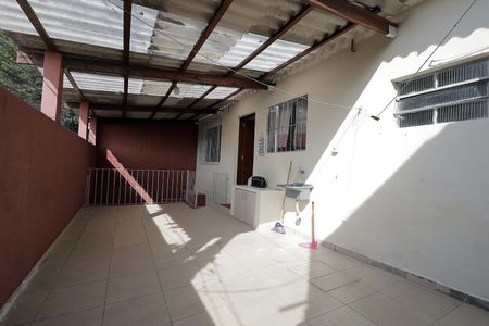 Casa para alugar com 50m², 1 quarto e sem vaga Casa para alugar com 50m², 1 quarto e sem vagaÁrea de Serviço e Quintal