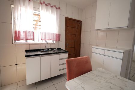 Casa para alugar com 1 quarto, 50m² em Jardim Milena, Santo André
