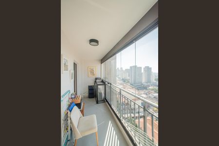 Varanda de kitnet/studio à venda com 1 quarto, 38m² em Mirandópolis, São Paulo