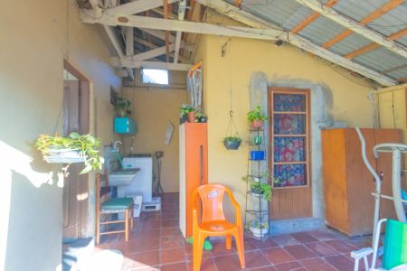 Varanda/Área de Serviço de casa à venda com 4 quartos, 220m² em Niterói, Canoas