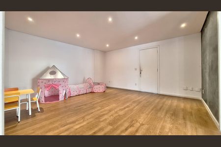 Apartamento para alugar com 145m², 3 quartos e 2 vagas Apartamento para alugar com 145m², 3 quartos e 2 vagasBrinquedoteca