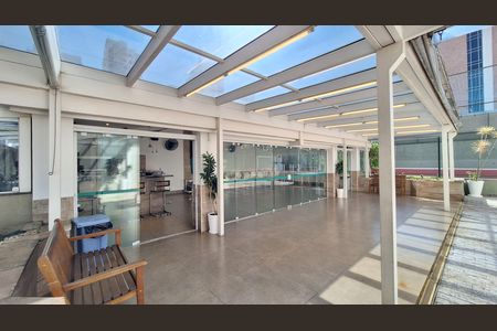Apartamento para alugar com 145m², 3 quartos e 2 vagas Apartamento para alugar com 145m², 3 quartos e 2 vagasÁrea comum